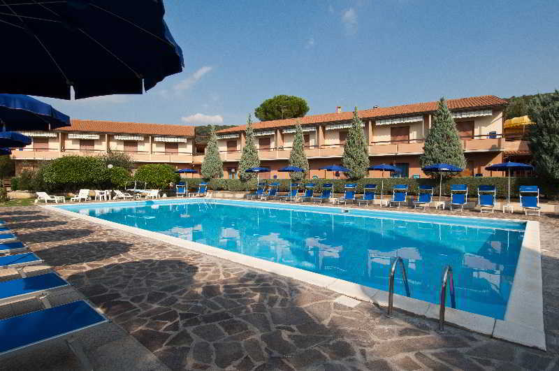 Hotel Ristorante Il Gabbiano Passignano sul Trasimeno Bagian luar foto